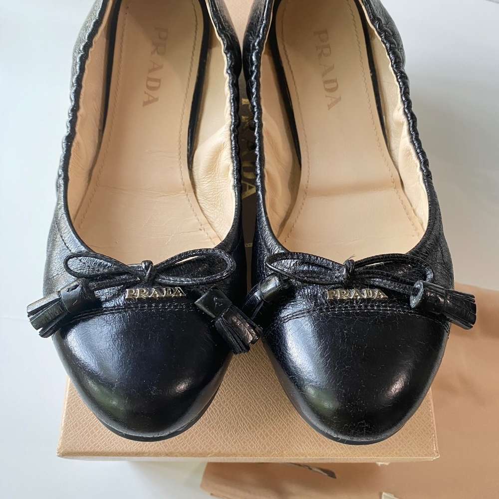 Prada Black Leather Ballet Flats 37.5